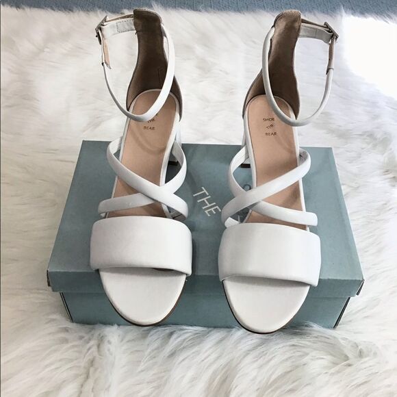 Anthropologie White Sandal Shoe The Bear Sandal May Puff Leather Heel Sandals - Picture 2 of 13